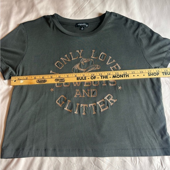 “I Only Love Cowboys” Crop Top – Size Small (NWOT) - Picture 4 of 5
